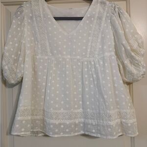 Boutique brand Cream Lace Blouse